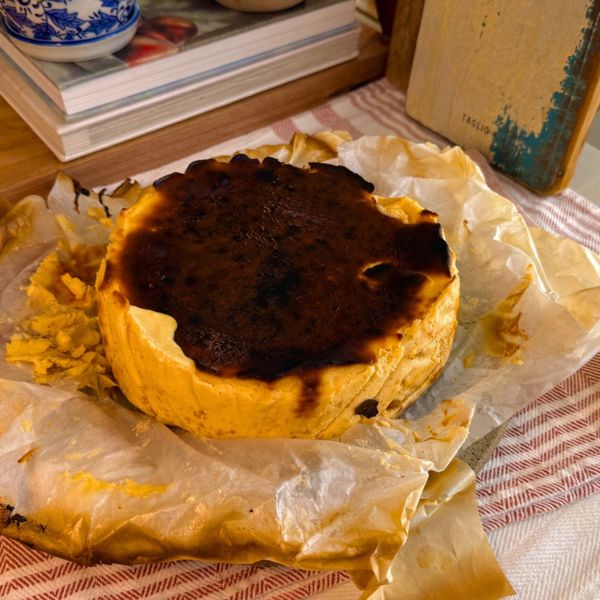 Torta basca de doce de leite